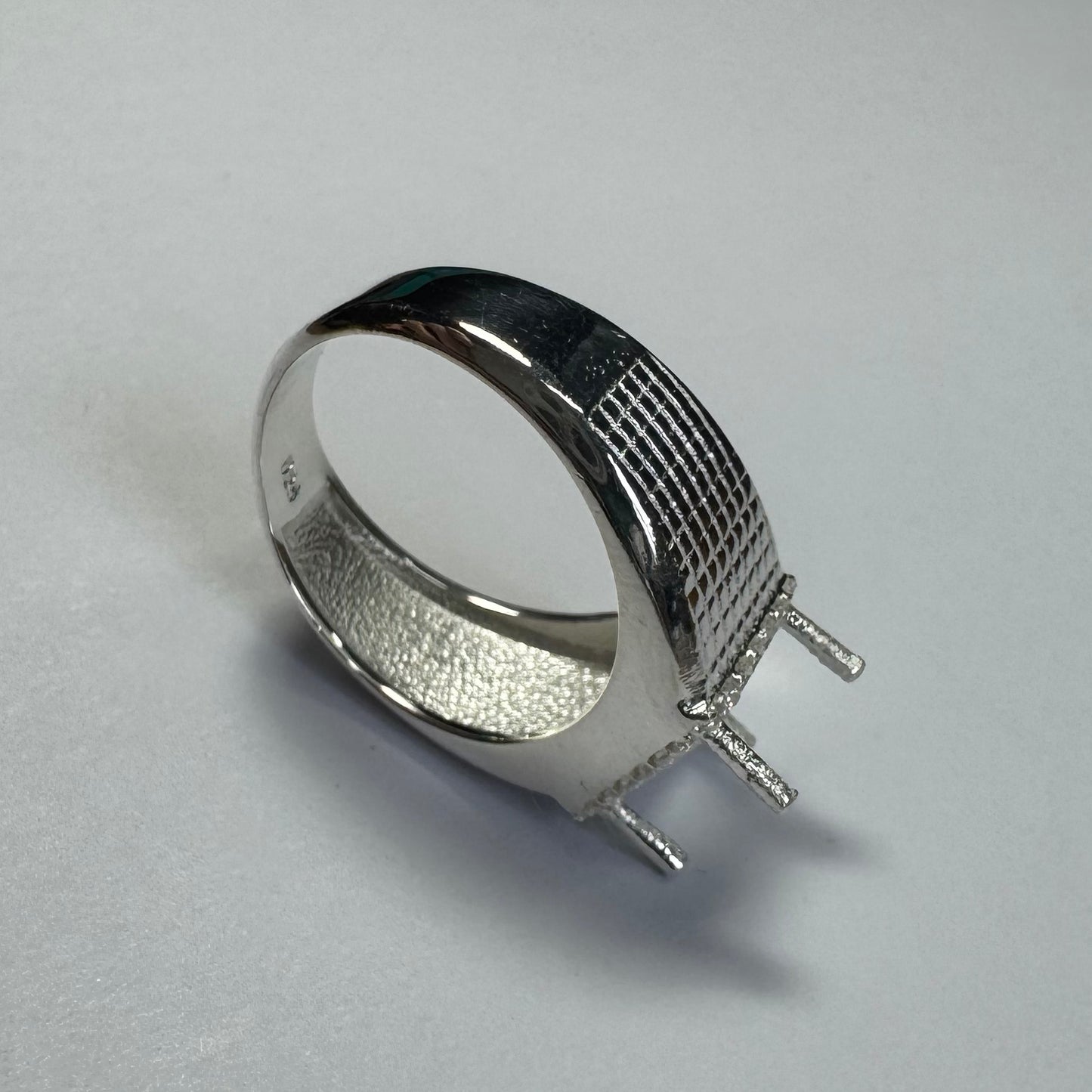 925 Sterling Silver and Cubic Zirconia Chunky Ring (Mens or Larger Sizes Ladies) Sizes 8-11-Bird Jewellery Settings