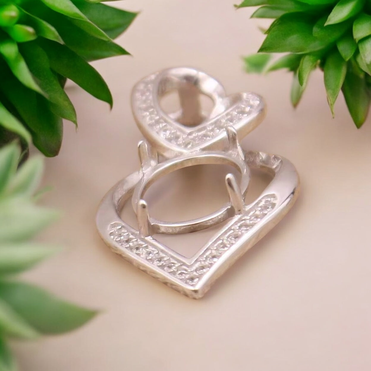 925 Sterling Silver and Cubic Zirconia Pendant