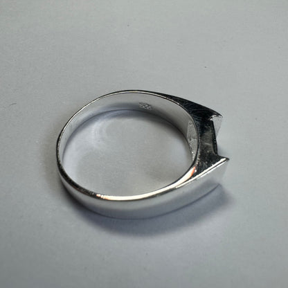 925 Sterling Silver Ring Size 8