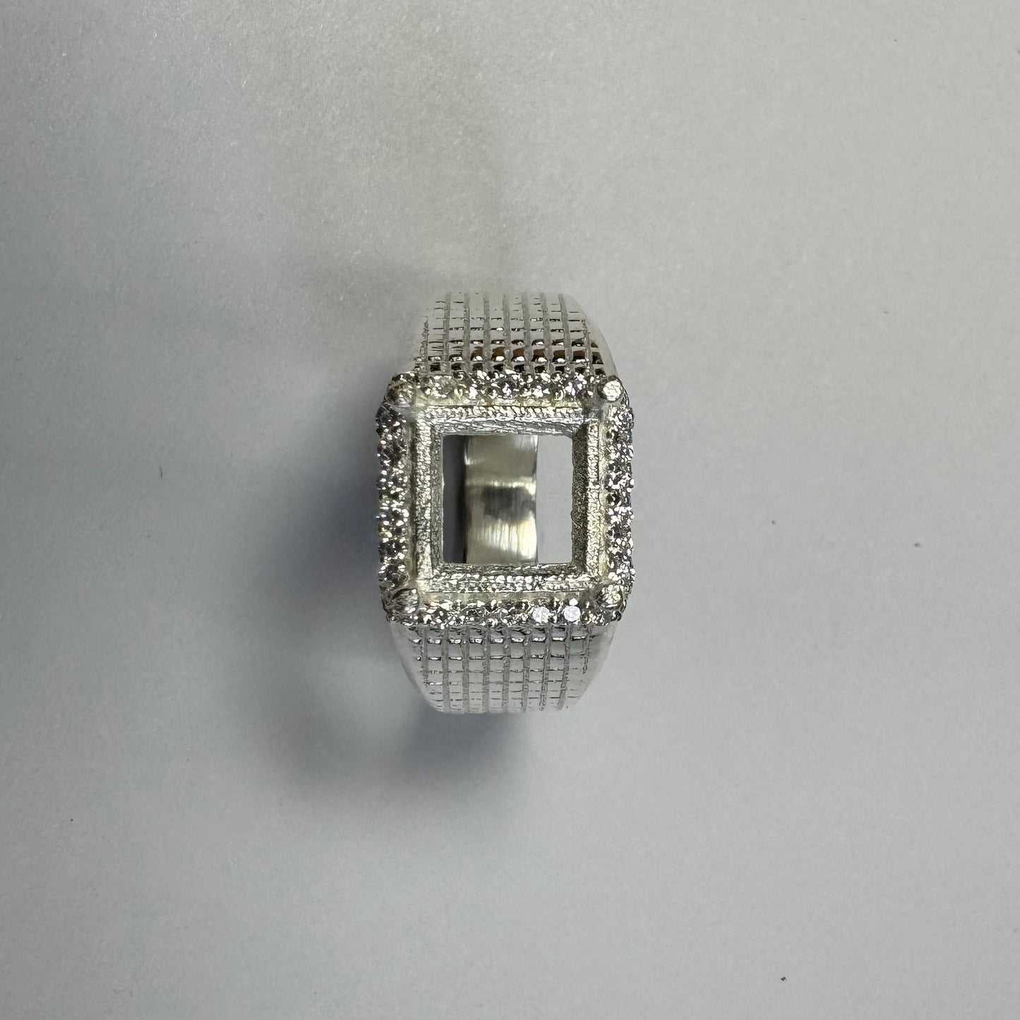 925 Sterling Silver and Cubic Zirconia Chunky Ring (Mens or Larger Sizes Ladies) Sizes 8-11