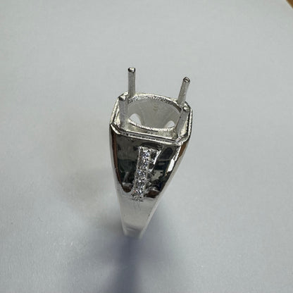 925 Sterling Silver and Cubic Zirconia Chunky Ring (Mens or Larger Sizes Ladies) Sizes 8-11