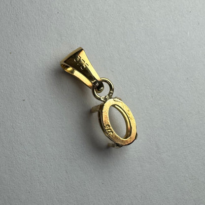 9ct Gold 4 Claw Double Bezel 6x4mm Oval Pendant with Tapered Bail