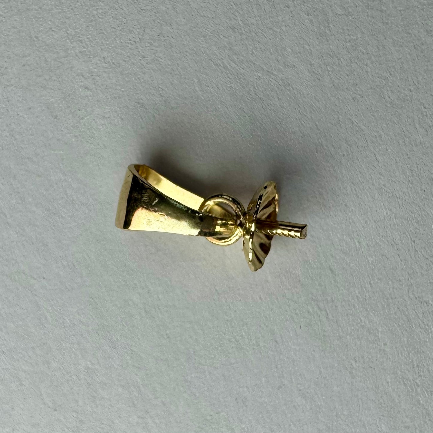 9ct Gold 5mm Pearl Cup Pendant Setting with Tapered Bail