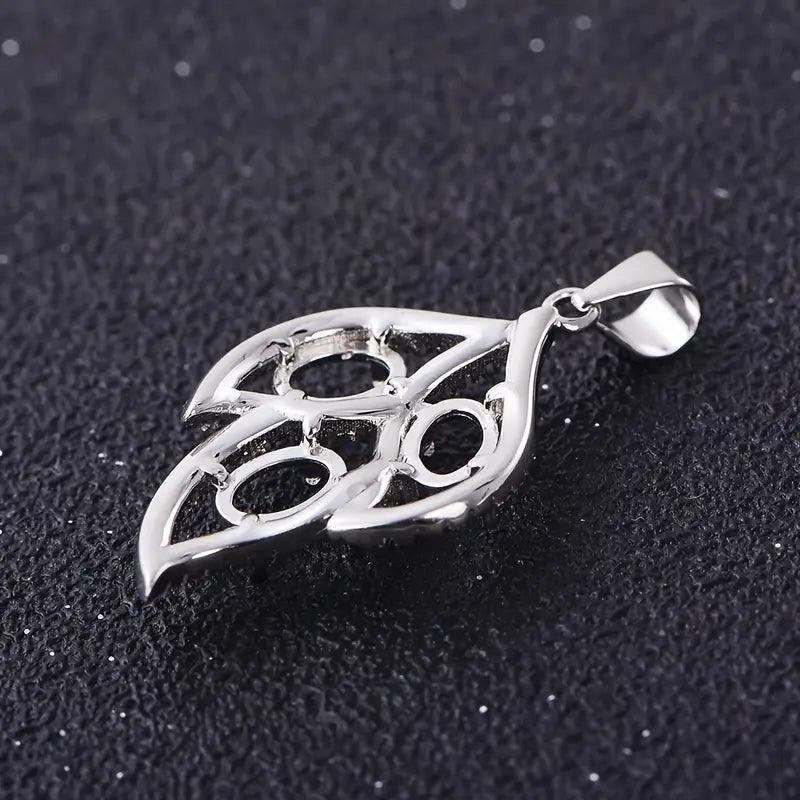 925 Sterling Silver and Cubic Zirconia Leaf Pendant - Bird Jewellery Settings